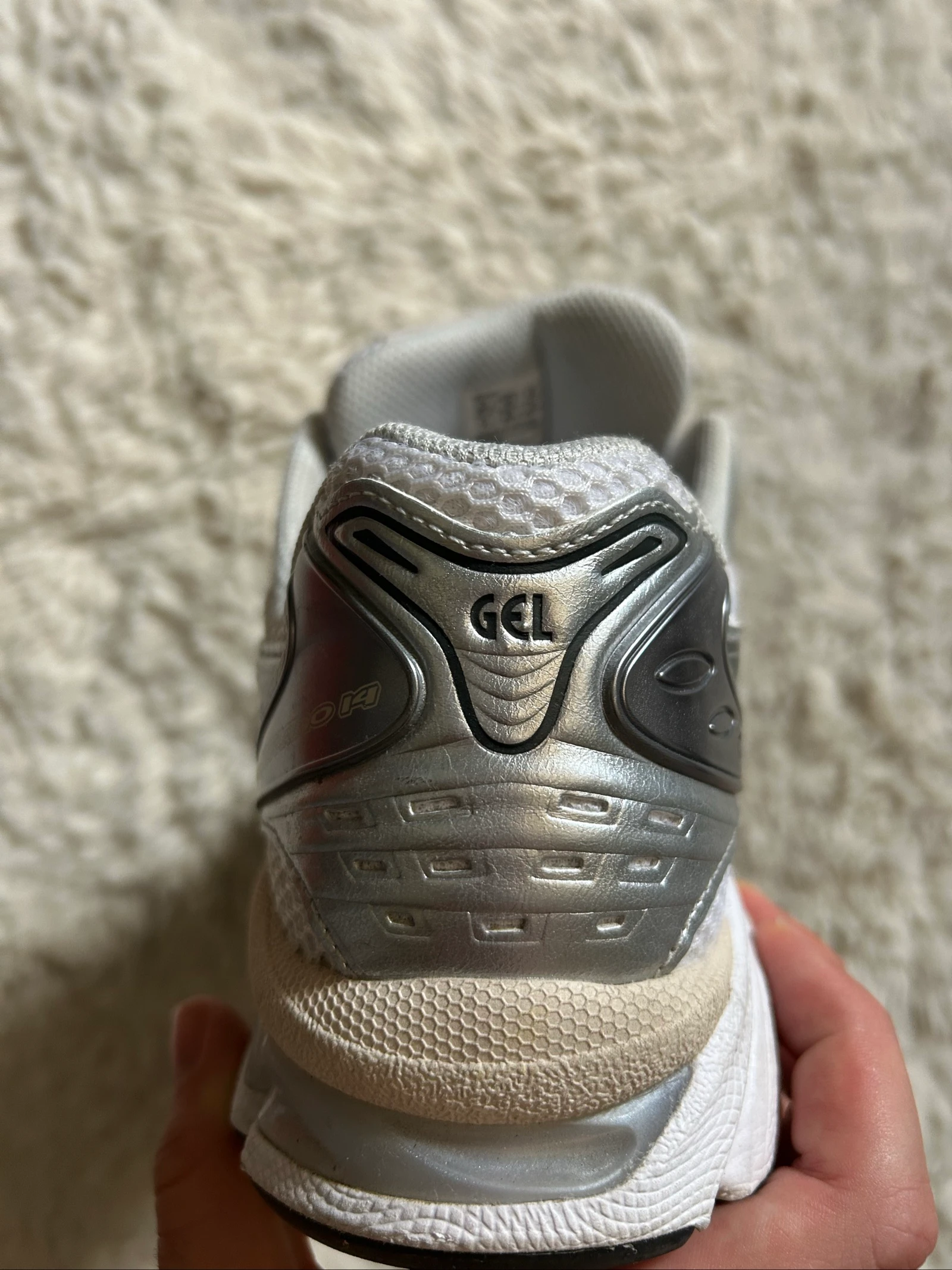 ASICS kayano taille 42 – photo 4